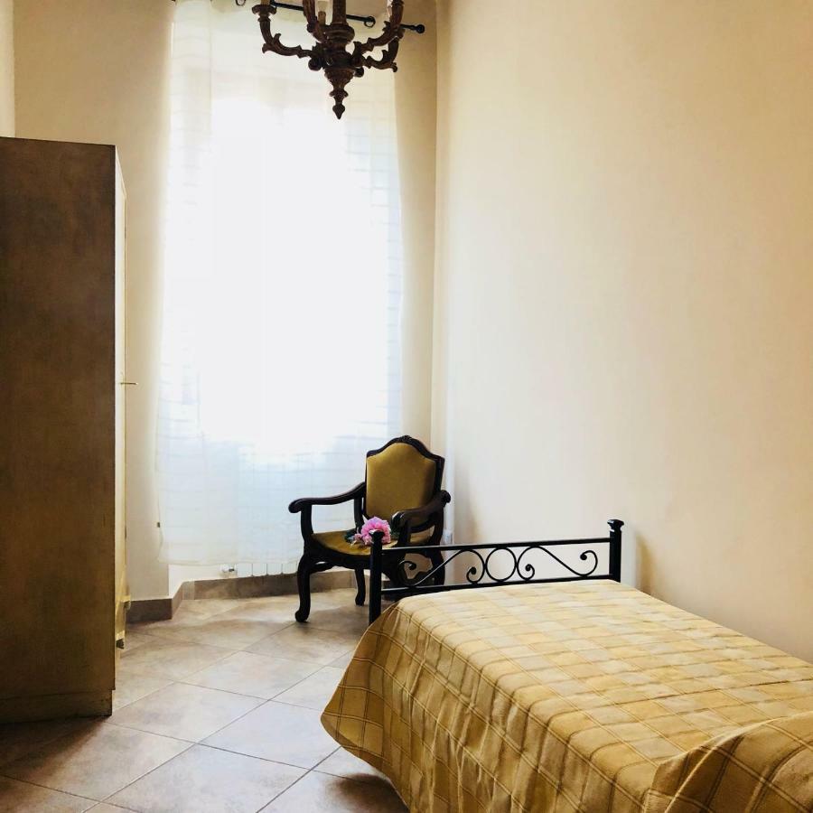 Casa Vacanze La Torretta Sutri Zewnętrze zdjęcie